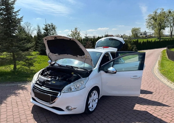 Peugeot 208 cena 23200 przebieg: 211734, rok produkcji 2015 z Ryki małe 631